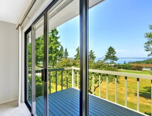 4 Signs Your Sliding Glass Doors Need Replacing