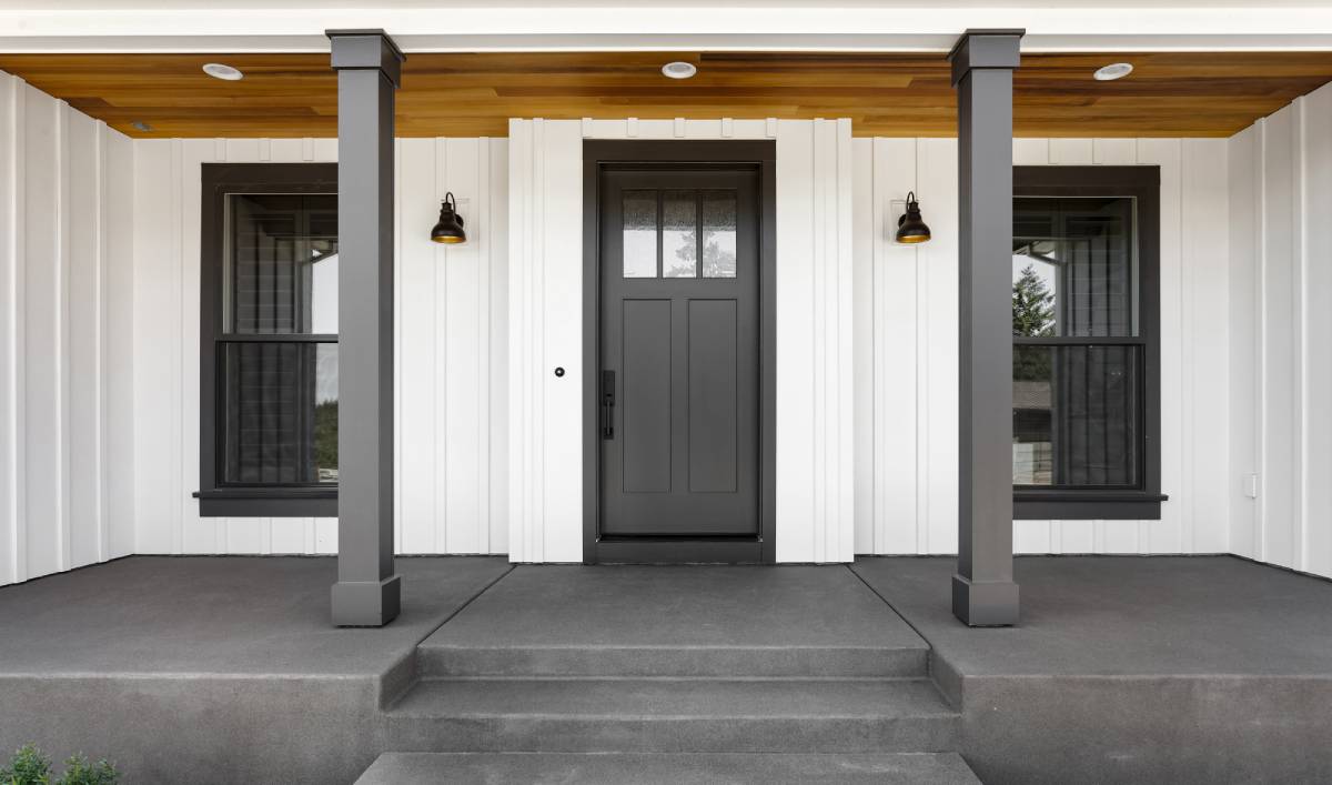 Window design trend for 2026: black exterior frames, matching the front door and porch columns near Lexington, KY